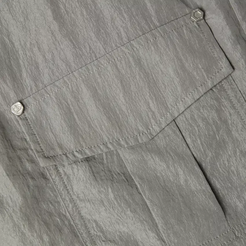 Lunar Zip-off Kargo