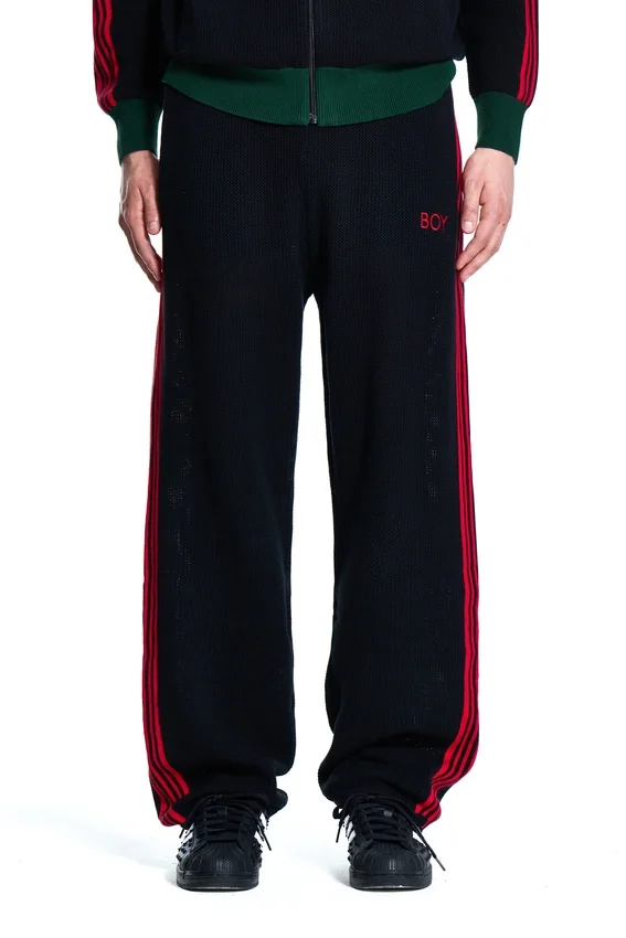 Tığ İşlemeli Eşofman Pantolonları